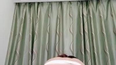 韻 味 十 足 甜 美 小 騷 貨 坐 馬 桶 上 摸