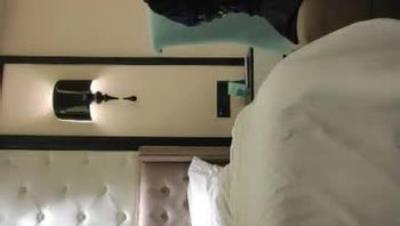 2021- 11- 26  加 錢 哥 加 錢 哥 返 場 小 騷 貨 ， 馬 尾 辮 輕 熟 女