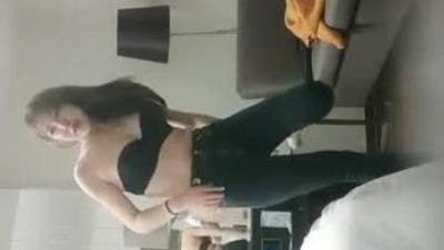 2021.11.28， 【 幹 淨 利 速 】 ， 3000網 約 兼 職 車 模