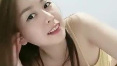 2021.12.11， 【 極 品 女 神 老 師 】 ， 少 婦 和 她 的 小 奶 狗