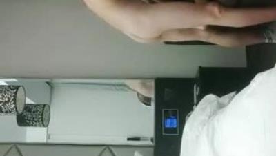 2021- 11- 25  利 利 堅 辛 苦 高 品 質 探 花 ， 深 夜 網 約 外 圍 妹 子