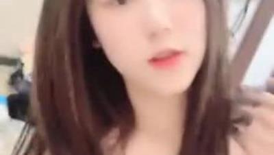 美 女 落 九 川 說 話 嗲 嗲 嬌 嫩 小 美 女 ， 萌 萌 哒 解 開