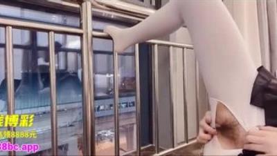 【 鑽 石 級 推 薦 】 露 臉 COSER極 品 反 差 婊 小 玉 兒   第 四 季   .................【 白 】