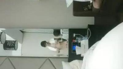 2021- 12- 5  幹 勁 利 速 每 天 操 兩 場 ， 再 約 大 奶 小