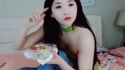 2021.12.19， 【 極 品 瑜 伽 教 練 】 ， 牛 仔 褲 女 神 ， 一 等 一 的 好 身 材