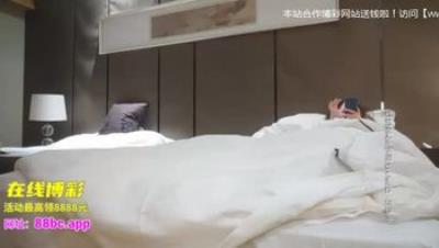 利 哥 戰 神 約 操 大 長 腿 極 品 美 妞 ， 揉 著