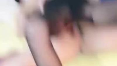 18清 純 嫩 妹 4小 時 激 情 秀 ， 濃 妝 紅 唇 開 檔 絲 襪