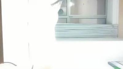 【AI画质增强】2021.8.6，【操人诛心】，某中学校长的老婆，超高颜值良家，婚前文艺工作者，第二炮，群P，好几个男人干她