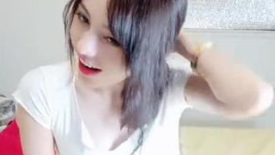 极品车模勾搭纹身社会小哥激情啪啪鸡巴上倒上奶让骚逼舔弄床上各种抽插爆草