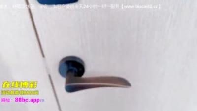 顶级颜值美艳女神秀人网极品模特王馨瑶最新大尺度情趣啪啪-裸体第一视角啪啪做爱-裸体做爱-骑在你上面抽动