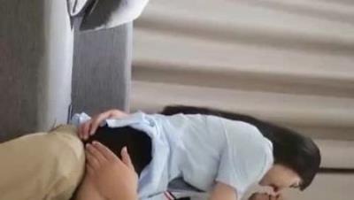 混血儿的感觉啊超级清纯娃娃脸女神在学校肯定属于校花的那种小哥哥疯狂暴力输出妹子发出阵阵惨叫面部表情扭曲