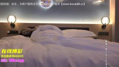 AI画质增强2020-09-14-小宝寻花约了个黑衣妹子啪啪舌吻摸奶调情抬腿侧入抽插猛操