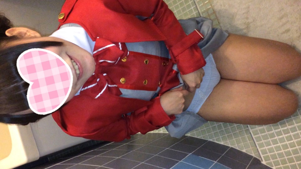 FC2PPV-1158749（モザイク有り）【个人撮影】制服アイドル娘と业界カメコの闇　梦のフェラチオ映像【个室フェラ】