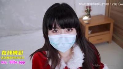 极品女神性爱流出白虎名器网红娜娜圣诞女神的性爱礼物-白虎嫩穴随便操-高跟黑丝爆射