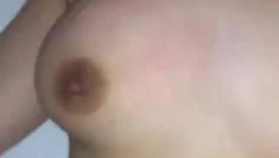 百度云泄密流出零零后大学生小美女吃了催情药和挫男做爱被狂虐屁屁被打的通红