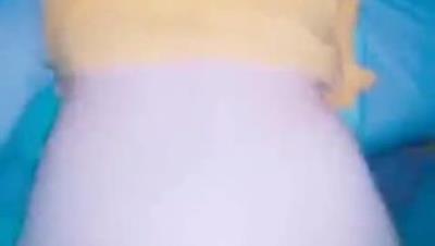 最新封神极品乱伦新乱伦与姐姐的乱伦之恋后续9暴力输出第一次内射表姐-最后表姐求饶腿软的站不住了