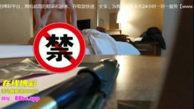 最新惊爆性爱极品身材爆奶白领骚货-背着男友被我当越野车开