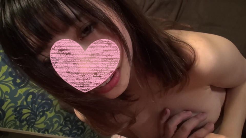 FC2PPV-1118562【ドS必见】普通のSEXじゃ物足りない！电マをオマンコに突っ込みイキまくり！激しいプレイと首绞めが大好物な。底なしのドM素人ちゃんを大発见！