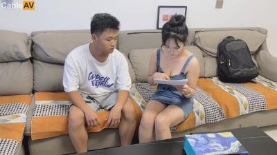 蘿莉社 巨乳班主任給高考學生的獎勵 寶兒