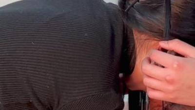 【淫乱人妻】多种器具玩弄骚穴看穴内子宫3P【肉臀淫妻】姐姐真是玩得开，喜欢各种道具刺激