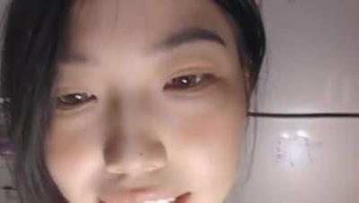 (6)长腿蜜桃臀 黑丝诱惑【施施】~掐脖自慰潮吹翻白眼 1 #蜜桃臂 #大长腿 #施施 #自慰 #潮吹