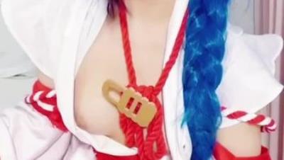 13.[小晗]大乔COS优秀辅助的特殊技能。用嫩穴安抚我的大输出