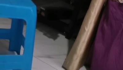 极限露出天花板，反差婊【风筝断了线】福利，中医理疗按摩院露出勾引，被催情按摩抠逼