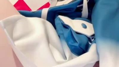 26.【小晗】-性感小鲨鱼嫩乳玩弄骚穴抽插骑乘-骑