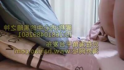 历时一年，和前女友再续前缘，她已成为两孩妈，在她家偷情无套内射