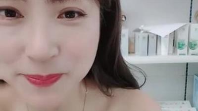 母婴店板娘【桃花源】今天没生意，寂寞少妇赚外快，给大哥们看看自己有多骚，疯狂自慰