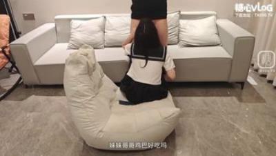 【苧苧】- 女高中生新人发骚求肉棒索取精液 无毛逼超水润操出拉丝 啪啪水声淫荡多汁的小女娃