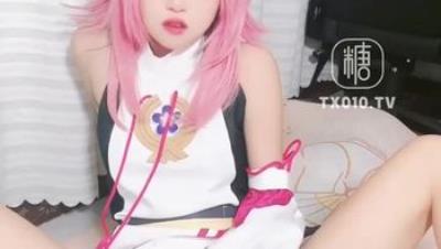 露脸清纯颜值少女『神探狸狸』5月新档 黑丝制服性感辅警自慰诱惑 cos初音未来 雷电将军不雅自拍