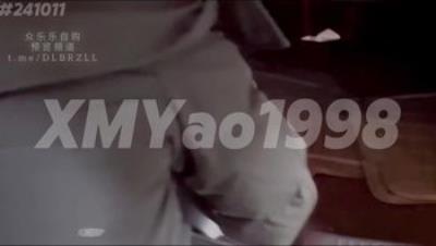 性爱大师95后绿帽情侣美腿女王「汐梦瑶」，《车库露出》，从车内脱衣到车后口交，从后备箱自拍到两辆AMG之间内射中出