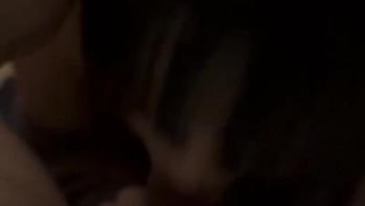 最新流出，反差傻白甜【人活着就是为了六花】付费福利，找了两位体育生单男3P，无水印原版(2V)2