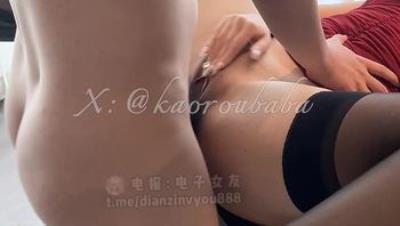 叫声可射！【绿帽狂喜】万粉绿帽淫妻「烤肉爸爸」付费资源《训狗》“啊~哥哥，有点烫，好烫！”一边后入小母狗，一边滴蜡