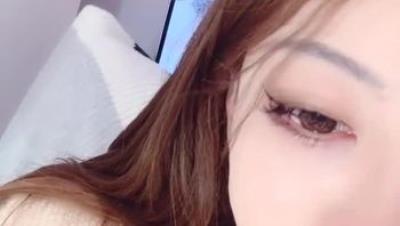 【穷哥们专场来啦】漂亮宝贝 粉嫩骚逼水嫩诱人 跳蛋一插到底精彩刺激