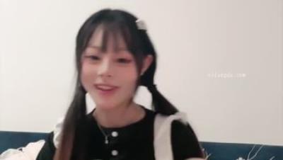 【07年女大】清纯校花 又被干了 道具爆菊 啪啪 狂射一身