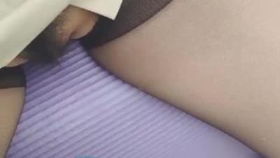 外站乱伦大神【雯雯和公公】钻石贴②，老公前脚刚走，后脚雯雯就被公公按着一顿狂操，好变态