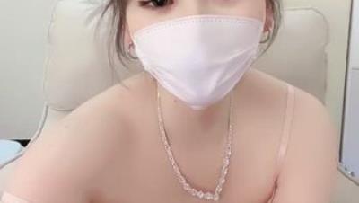 【兔菲小妤】粉嫩娇躯大奶无毛嫩逼  全裸骚舞 跳蛋狂插自慰 秒射