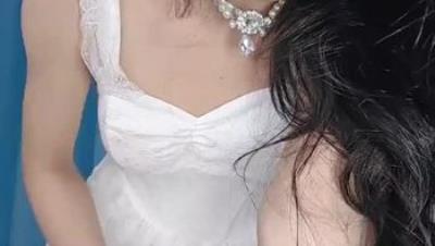 顶级骚浪贱黄渤阿黑颜反差母狗「施施」诱惑丝袜长腿蜜桃臀，舔脚自慰、高跟鞋插逼、约炮足交口爆啪啪【第十五弹】