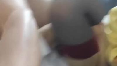 〔兄弟妈妈〕非要让我操死她，兄弟妈妈现在骚的一个字〔绝〕骚淫荡