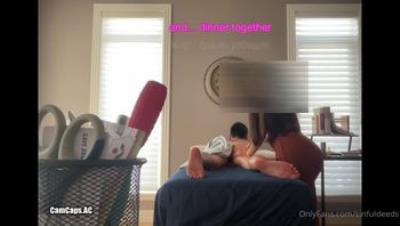 预约上门女按摩师自愿献身韩国大屌痞子「sinfuldeeds」OF私拍，二约希腊肥臀女技师，撸管撩蛋真的太会太值了