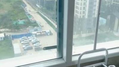 最新流出，丰腴巨乳肥臀露脸人妻【小妲己】下海福利，各种直观性爱高潮喷水