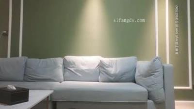 ️ 帅小伙约操粉裙兼职网红女神，抽根事前烟再开操，撩起裙子露大白屁股，插嘴揉穴骑乘爆插