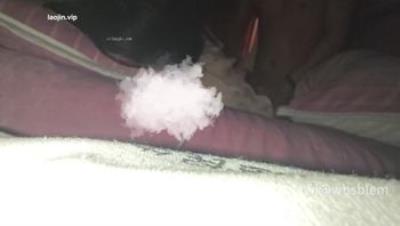 山东约啪大神【我不是贝林厄姆】良家少妇首次出轨，抑制不住的呻吟，真实感十足