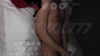 成都顶级情趣高质量绿帽夫妻「Lucky Baby」SOS情欲主题《Baby的-3P淫荡之夜4》完结篇！3P、内射、语言羞辱、高跟鞋、舌吻、抠逼…