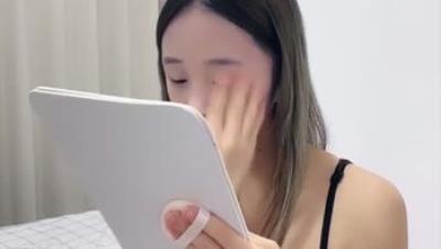 【贝贝呐】童颜巨乳漫画身材万中无一 纯天然36D大奶子 这身材是个男人都会流口水 (8)