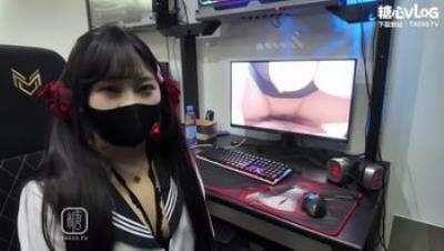 pao泡糖~性瘾女高~厕所被老师强上~母狗属性被完全开发~深喉骑乘榨精