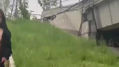 最新流出，西萌工作室，高颜极品身材学妹【瑞瑞】乡村野外露出口交啪啪内射，最后酒店帮撸