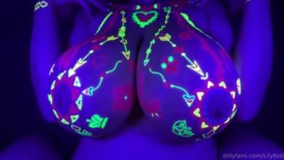 巅峰豪乳翘臀白虎粉穴BBW少妇「LilyKoti」自慰、乳交、性爱OF私拍，身材极品媲美「NPXVIP」【第十四弹】